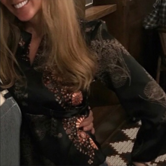 ! Anna Sui Beautiful Silk Top S - Picture 8 of 10